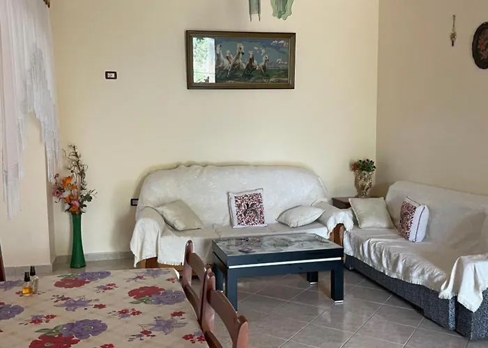 Shtepi Manuel Appartamento Sarandë