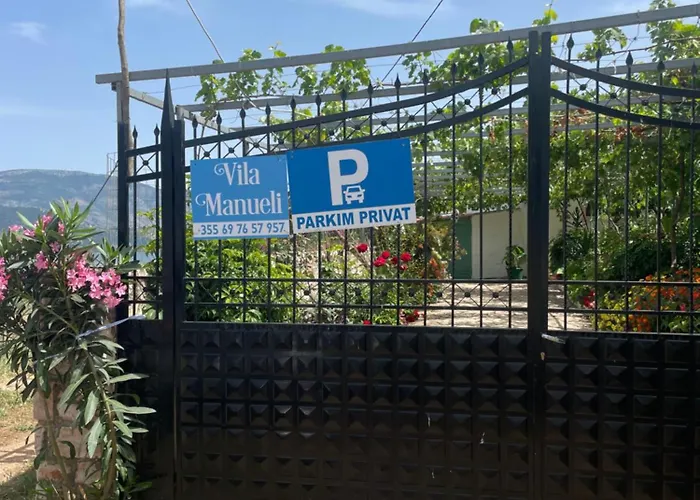 Shtepi Manuel Sarandë